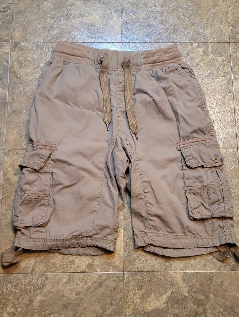 Southpole Cargo Shorts Mens Small 26x12 Beige Hiking Outdoor Y2K Elastic